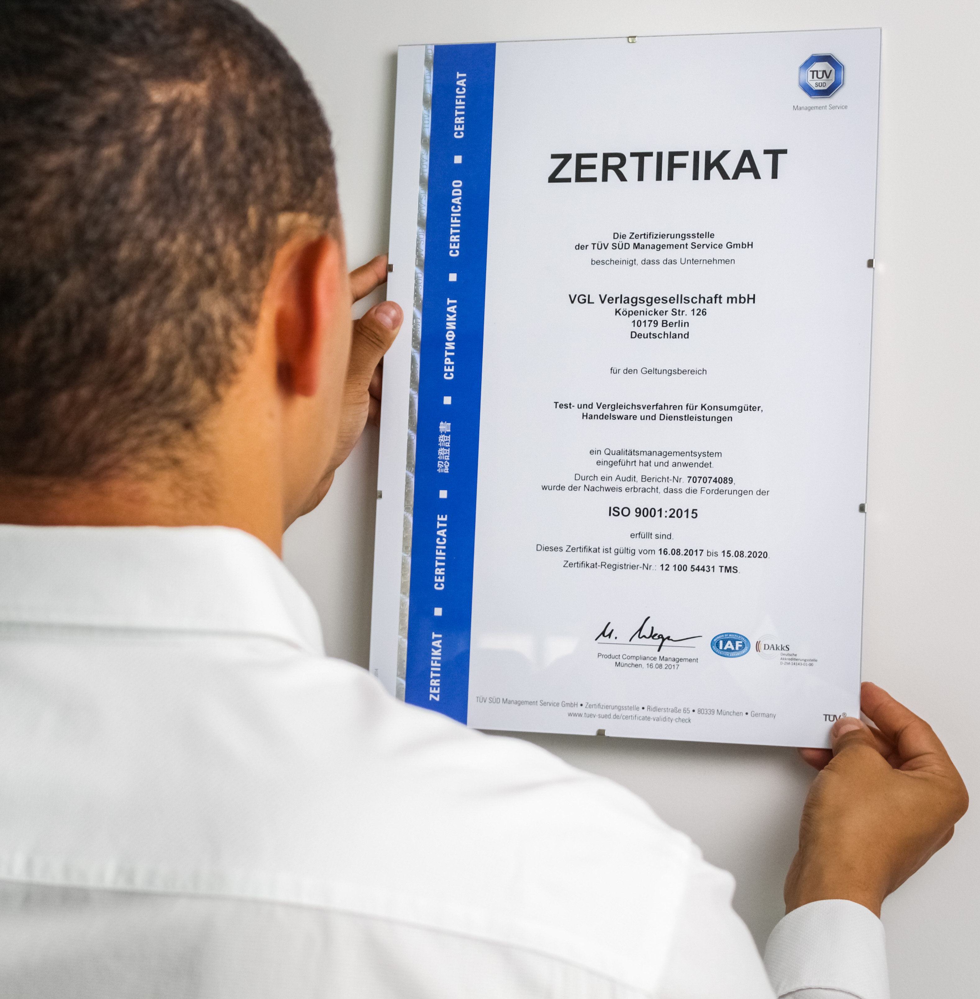 Das Managementsystem für unser Test- und Vergleichsverfahren ist nach ISO 9001 vom TÜV Süd zertifiziert.